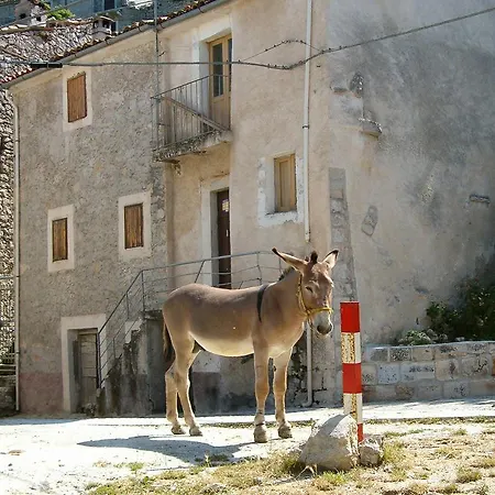 Stone House In Majella Park Sant'Eufemia a Maiella