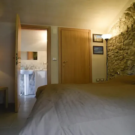 Stone House In Majella Park 度假居 圣埃乌费米亚阿马伊埃拉