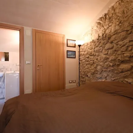 Stone House In Majella Park Sant'Eufemia a Maiella