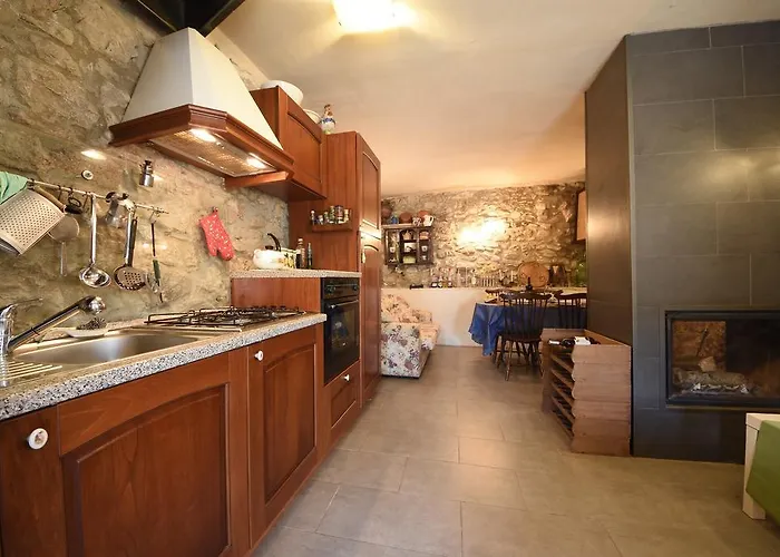 Stone House In Majella Park *