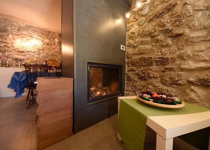 Tatil Evi Stone House In Majella Park Sant'Eufemia a Maiella